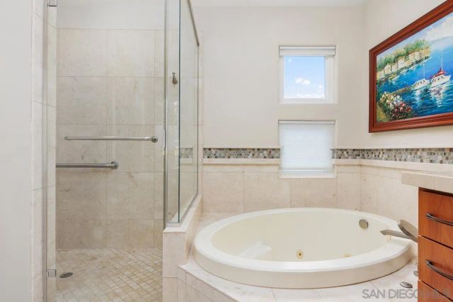 4972 Lerkas Way, Oceanside, CA 92056