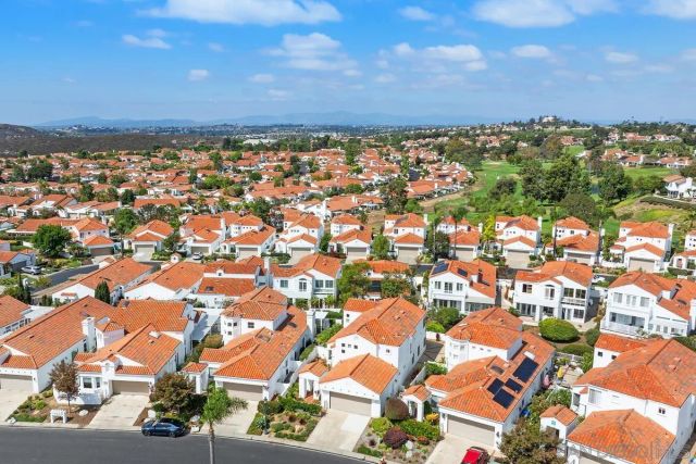 4972 Lerkas Way, Oceanside, CA 92056