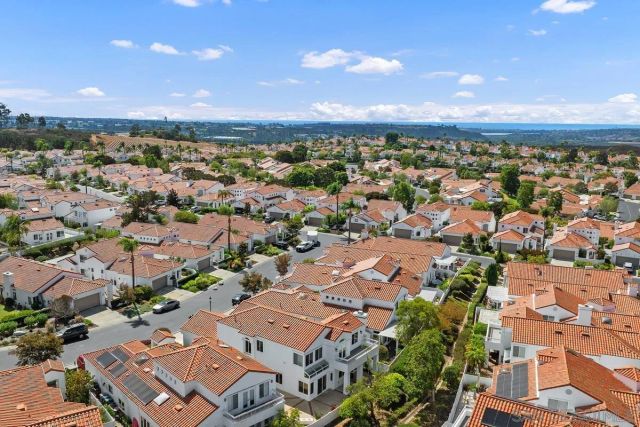 4972 Lerkas Way, Oceanside, CA 92056
