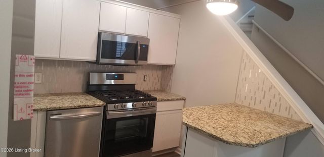 437 S 16th St, Louisville, KY 40203