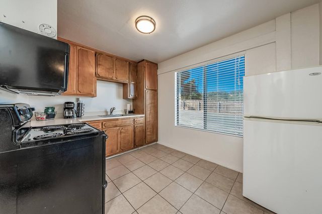 50689 Critter Creek Lane, Oakhurst, CA 93644