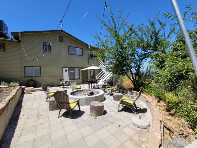 50689 Critter Creek Lane, Oakhurst, CA 93644