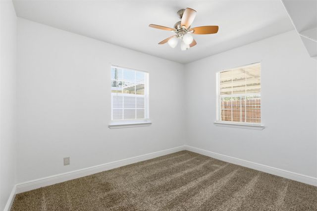 1418 Thomas Avenue, Pasadena, TX 77506