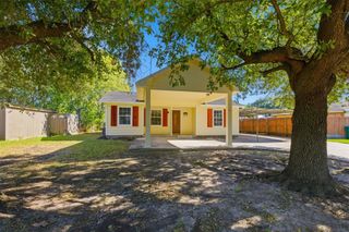 1418 Thomas Avenue, Pasadena, TX 77506