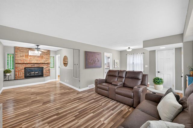 2071 Cedar Avenue, White Bear Lake, MN 55110