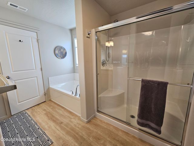 10138 N BELGRAVE LOOP, Hayden, ID 83835