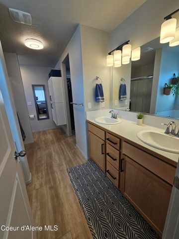 10138 N BELGRAVE LOOP, Hayden, ID 83835