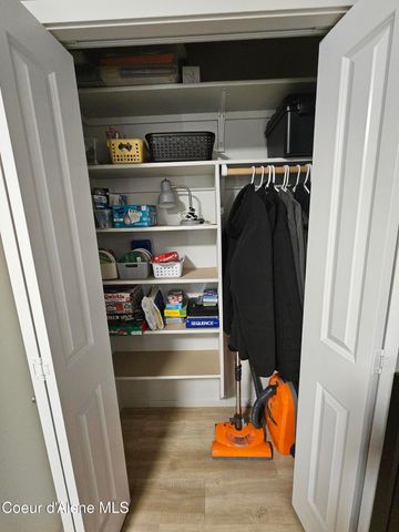 10138 N BELGRAVE LOOP, Hayden, ID 83835