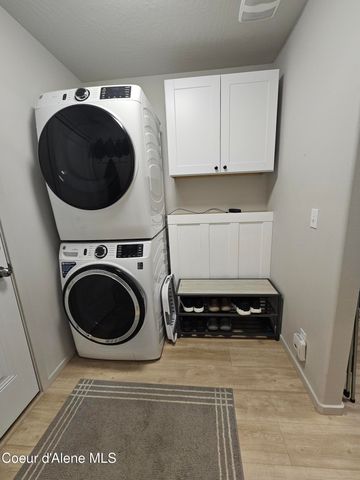 10138 N BELGRAVE LOOP, Hayden, ID 83835