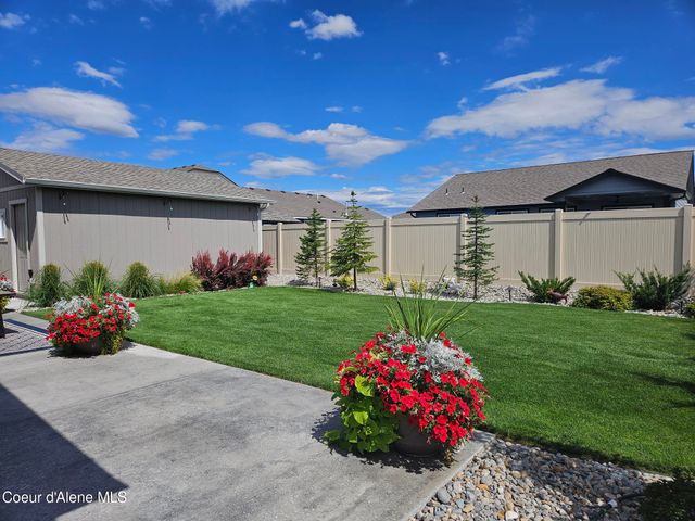 10138 N BELGRAVE LOOP, Hayden, ID 83835