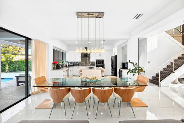 10613 MOBBERLEY CIRCLE, Orlando, FL 32832