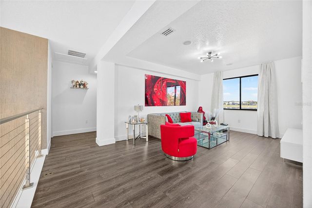 10613 MOBBERLEY CIRCLE, Orlando, FL 32832