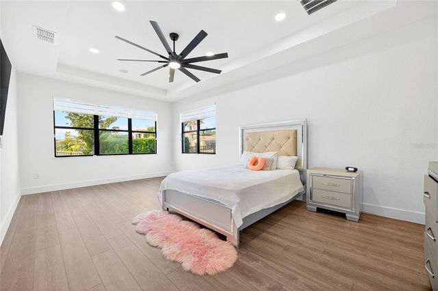 10613 MOBBERLEY CIRCLE, Orlando, FL 32832