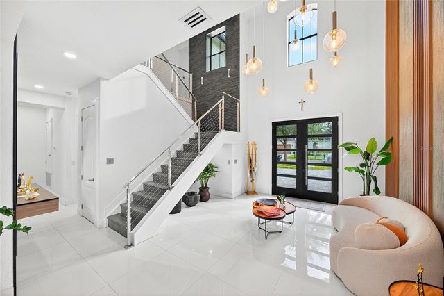 10613 MOBBERLEY CIRCLE, Orlando, FL 32832