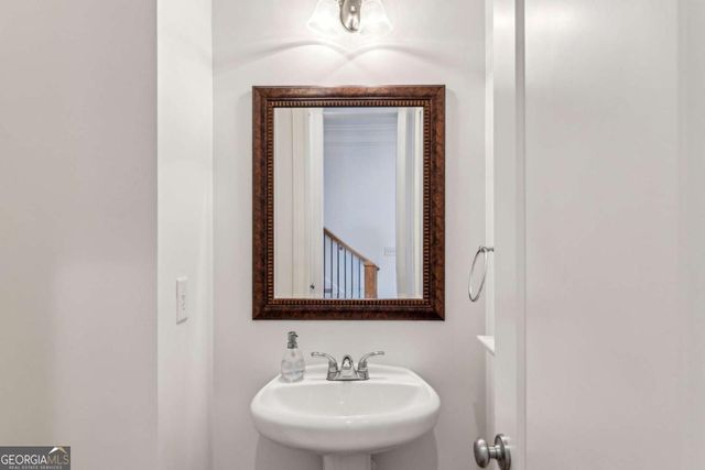 2428 Crescent Park Court, Atlanta, GA 30339