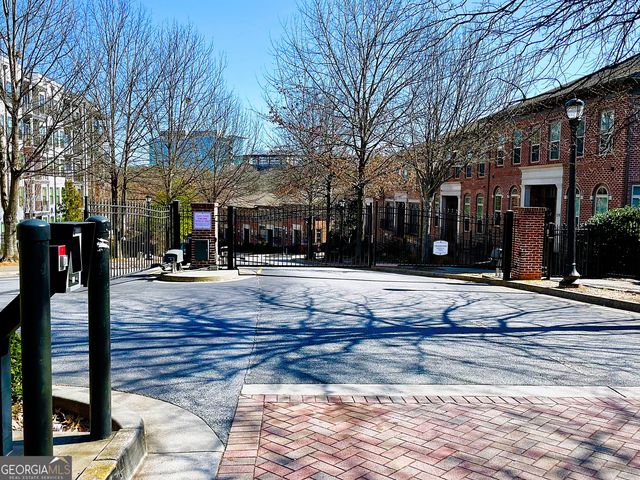 2428 Crescent Park Court, Atlanta, GA 30339