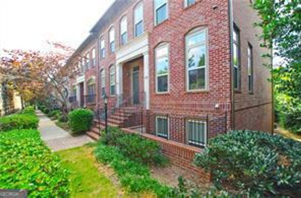 2428 Crescent Park Court, Atlanta, GA 30339