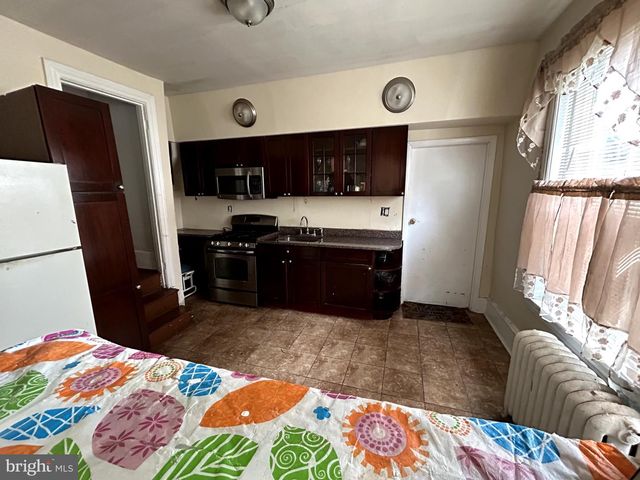 528 E JOHNSON ST, Philadelphia, PA 19144