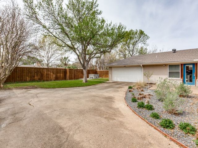 3564 Vinecrest Drive, Dallas, TX 75229