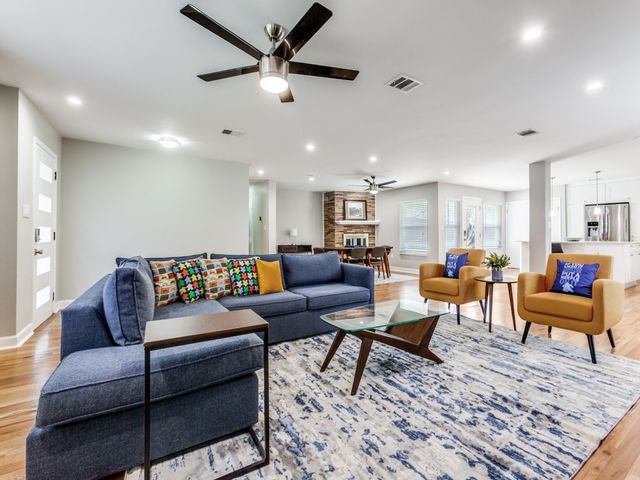 3564 Vinecrest Drive, Dallas, TX 75229