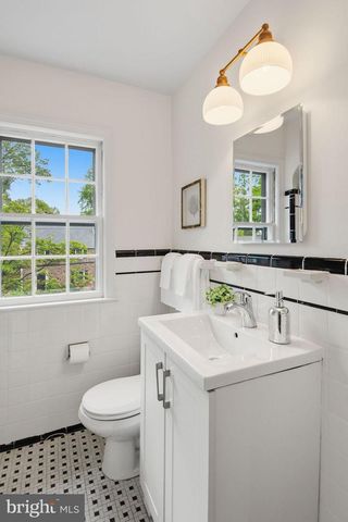 9110 SUDBURY RD, Silver Spring, MD 20901