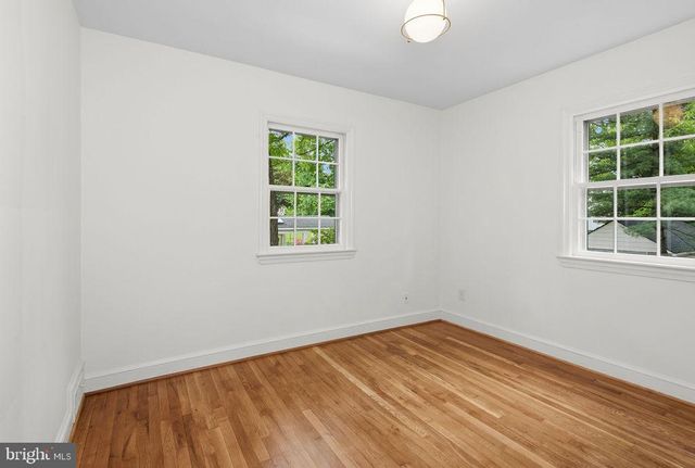 9110 SUDBURY RD, Silver Spring, MD 20901