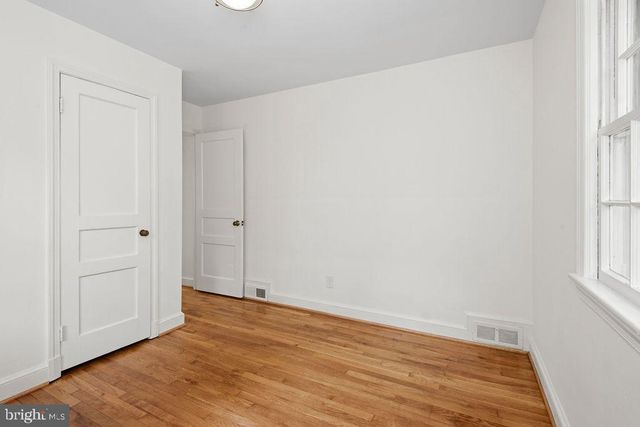 9110 SUDBURY RD, Silver Spring, MD 20901
