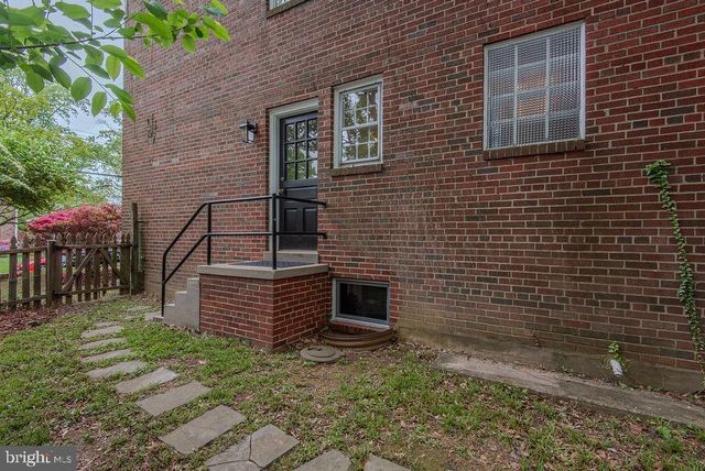 9110 SUDBURY RD, Silver Spring, MD 20901