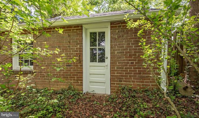 9110 SUDBURY RD, Silver Spring, MD 20901