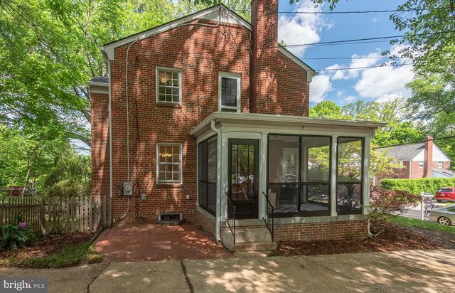 9110 SUDBURY RD, Silver Spring, MD 20901