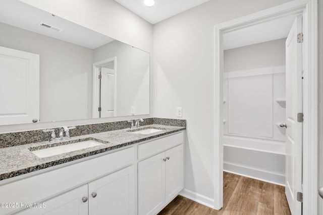 435 Oak Knoll Drive 60, Jacksonville, NC 28546