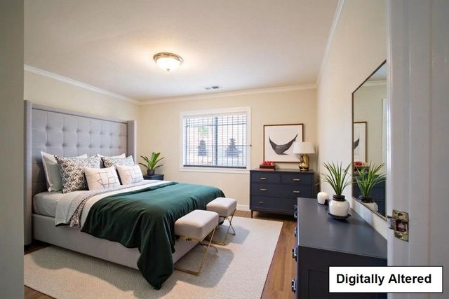 1221 E 19th Street, Oakland, CA 94606