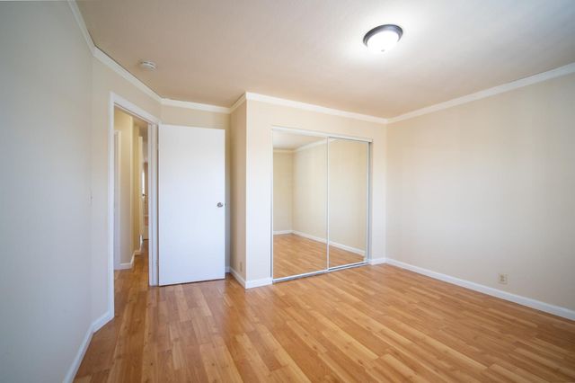 1221 E 19th Street, Oakland, CA 94606