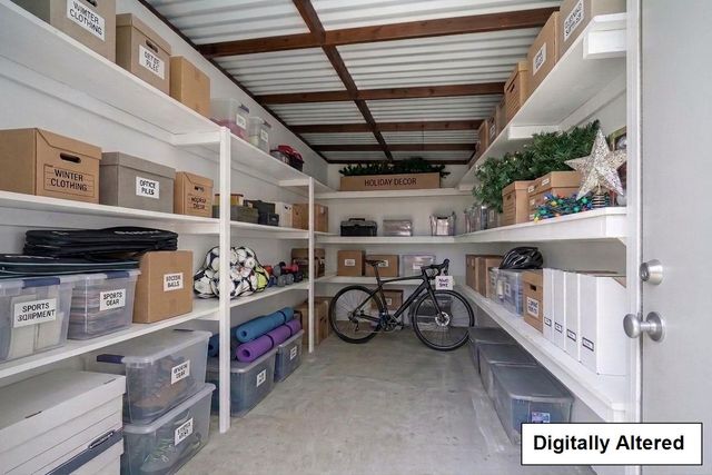 1221 E 19th Street, Oakland, CA 94606