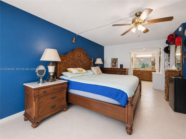 210 174th Street M18, Sunny Isles Beach, FL 33160