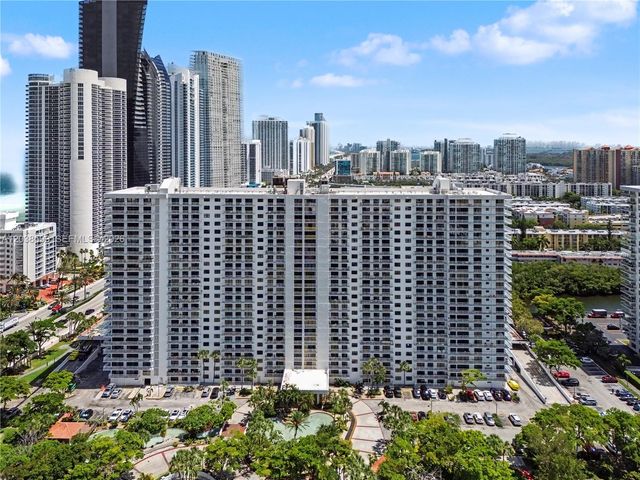 210 174th Street M18, Sunny Isles Beach, FL 33160