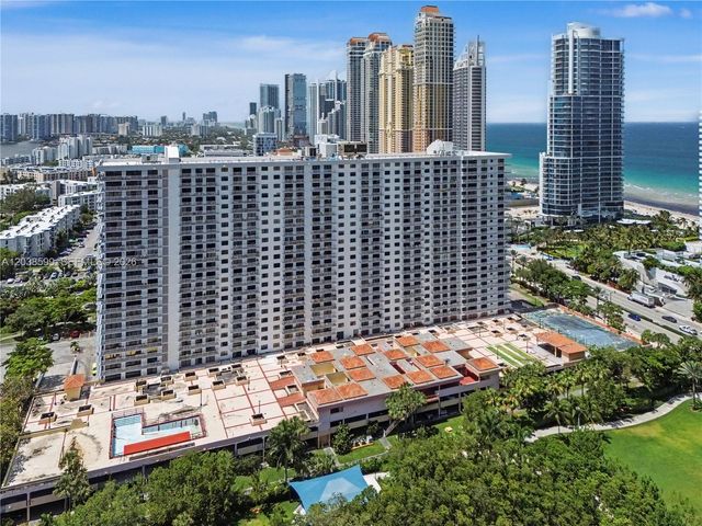 210 174th Street M18, Sunny Isles Beach, FL 33160