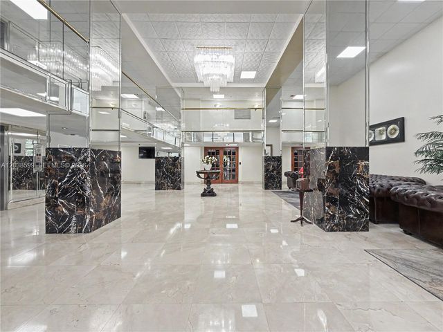 210 174th Street M18, Sunny Isles Beach, FL 33160