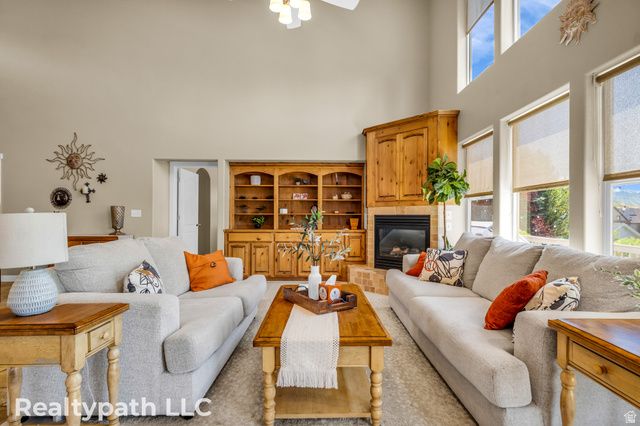 1062 E 1150 ST, Pleasant Grove, UT 84062