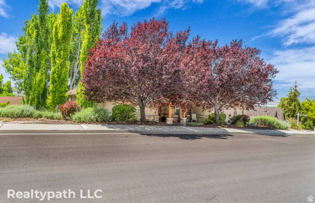 1062 E 1150 ST, Pleasant Grove, UT 84062