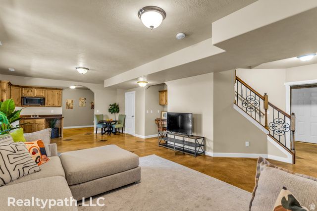 1062 E 1150 ST, Pleasant Grove, UT 84062