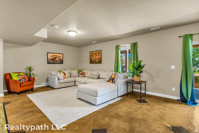 1062 E 1150 ST, Pleasant Grove, UT 84062