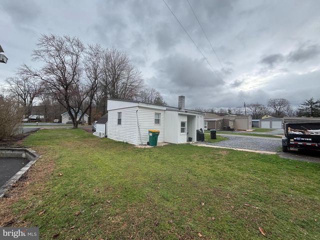 4872 TREHER RD, Fayetteville, PA 17222