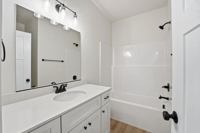 1372 Meadow Rose Place, Waukee, IA 50263