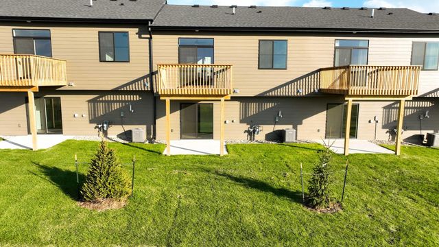 1372 Meadow Rose Place, Waukee, IA 50263