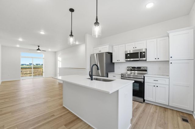 1372 Meadow Rose Place, Waukee, IA 50263