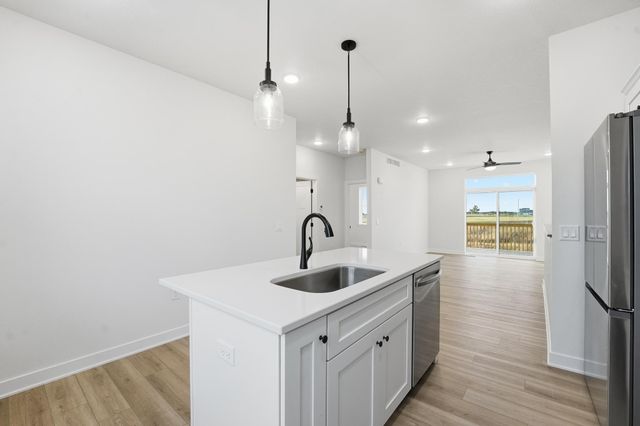 1372 Meadow Rose Place, Waukee, IA 50263