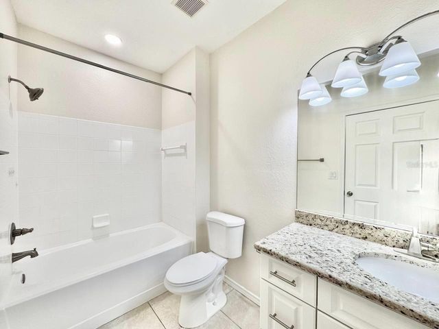 4345 BAYSIDE VILLAGE DRIVE 102, Tampa, FL 33615