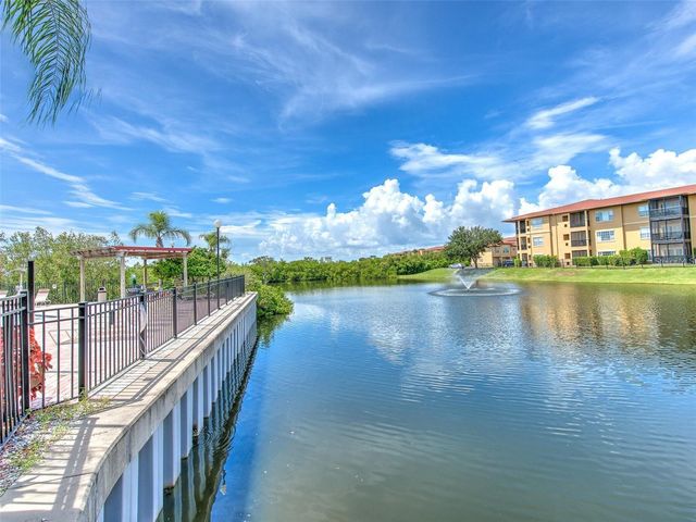 4345 BAYSIDE VILLAGE DRIVE 102, Tampa, FL 33615