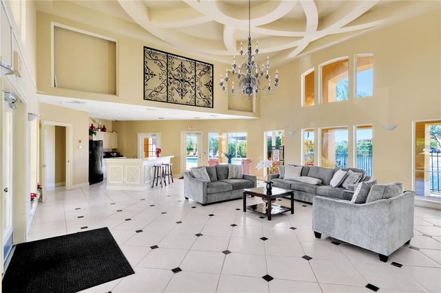 4345 BAYSIDE VILLAGE DRIVE 102, Tampa, FL 33615